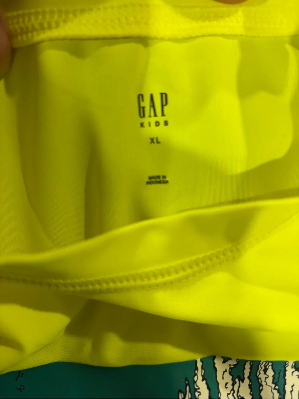 GAP Men's Neon Yellow Surf Graphic Short Sleeve Tee
